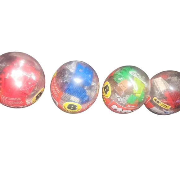 MAX Mystery Build Egg 40+ Pieces - Picture 3 of 6